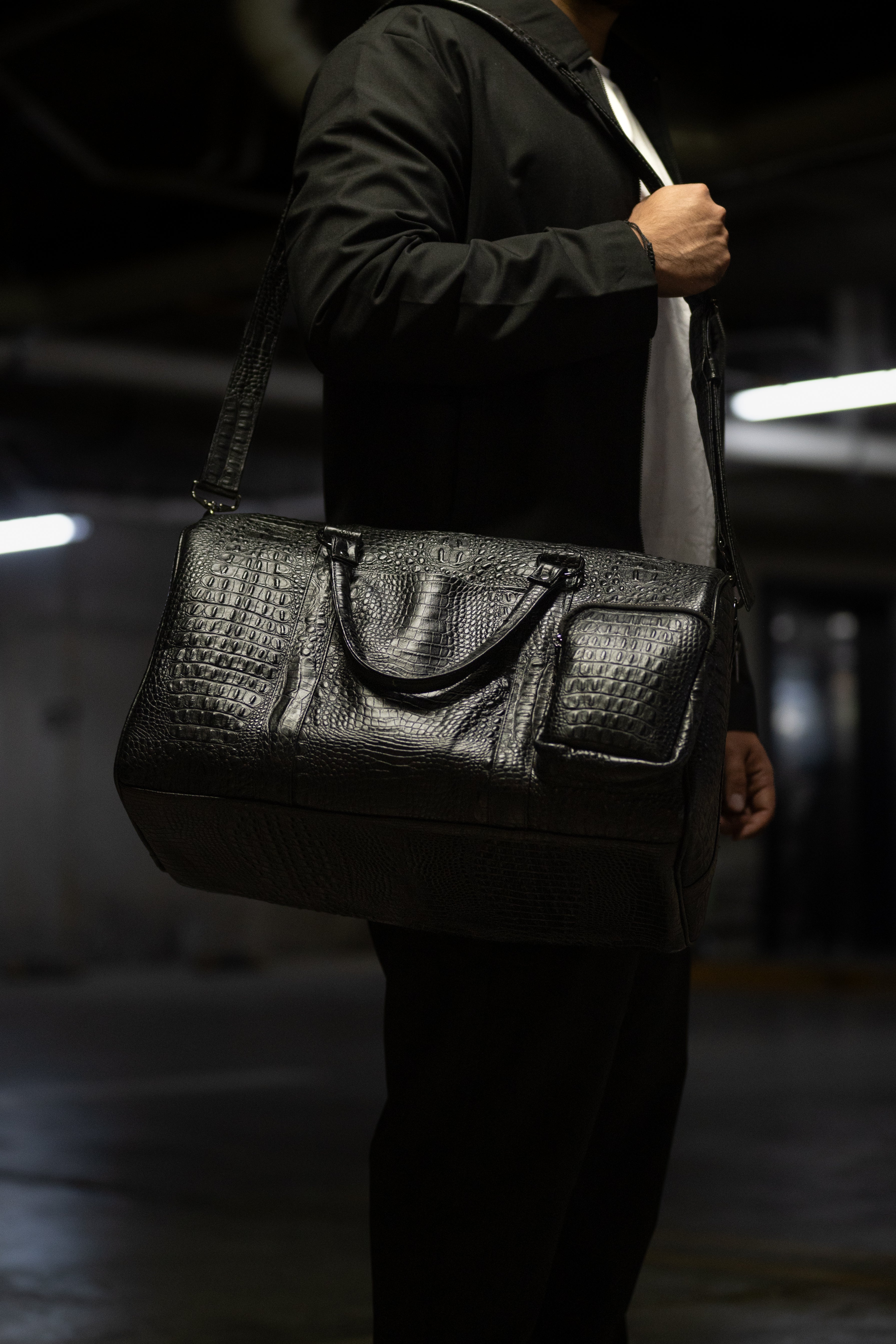 LEVIATÁN | THE DUFFLE CROCO BLACK.